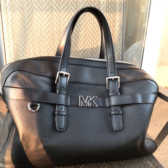 Michael Kors Hudson Black Leather Weekender Tote Bag - Picture 1 of 8